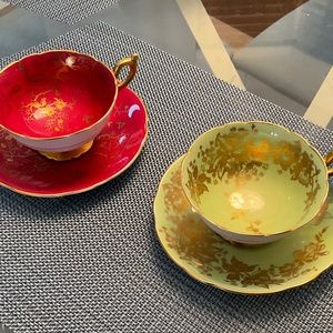 Coalport teacups, ruby red and green, price is for both!